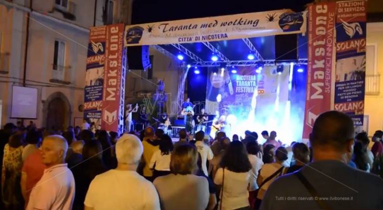 Estate vibonese | Nicotera celebra il connubio tra tarantella e Dieta mediterranea (VIDEO)