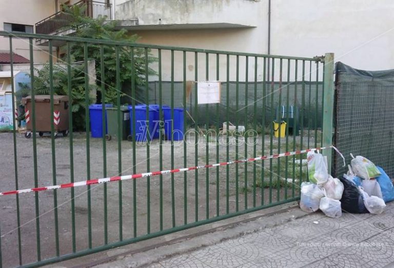 Sequestro dell’Eco-punto in centro a Vibo, opposizioni critiche con il sindaco Costa