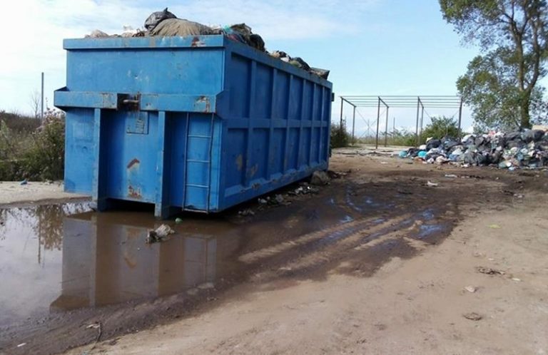 Discarica illegale a Caroniti: raccolti i rifiuti resta il percolato