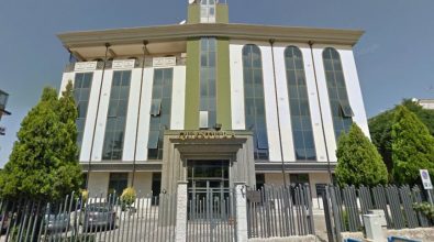 Salvato in mare, Arcona incontra in Questura a Vibo poliziotto e vigile del fuoco