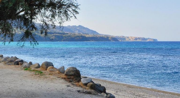 Mare pulito, anche Zambrone avvia l’iter per ottenere la Bandiera blu