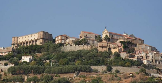 Tutela della produzioni tipiche, Nicotera adotta la Deco