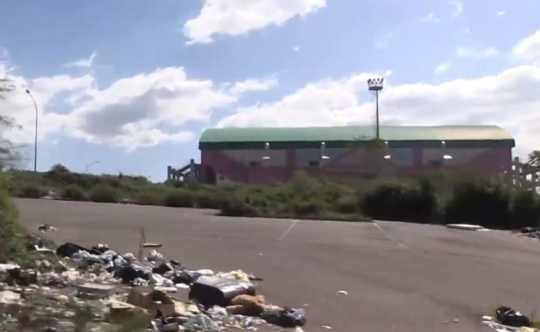 Da “Cittadella dello sport” a discarica, lo scempio di località Maiata a Vibo – Video