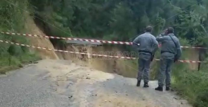 Strade cancellate dal maltempo nel Vibonese, Martino invoca interventi e Oliverio scrive al ministro