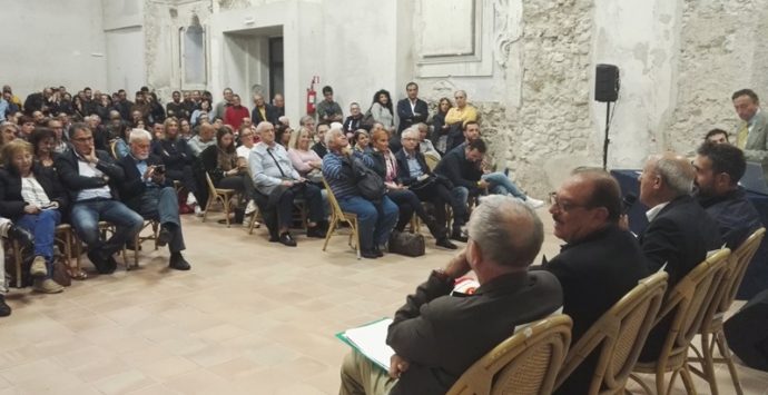 Comunali a Tropea, i quattro candidati a confronto