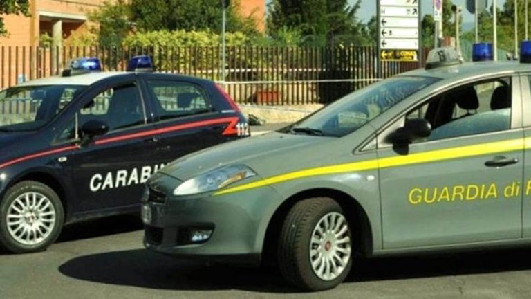 Estorsioni a Vibo, operazione della Dda: 12 indagati e cinque misure cautelari