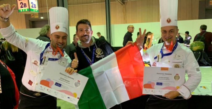 Intaglio gastronomico, i fratelli De Vita fanno incetta di medaglie ai Mondiali in Lussemburgo