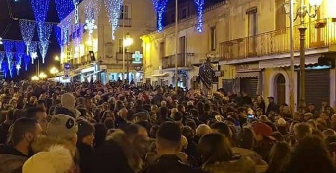 Pizzo, la secolare novena alla Madonna apre la strada al Natale