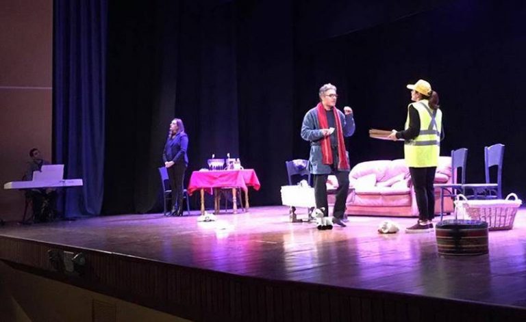 “Tutti a teatro”, presentata a Vibo la nuova stagione delle compagnie amatoriali – Video