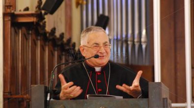 Festività natalizie, il messaggio del vescovo Luigi Renzo – Video