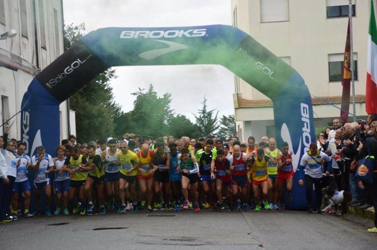 La “carica dei 701” per la legalità, successo per la stracittadina della Questura di Vibo – Video