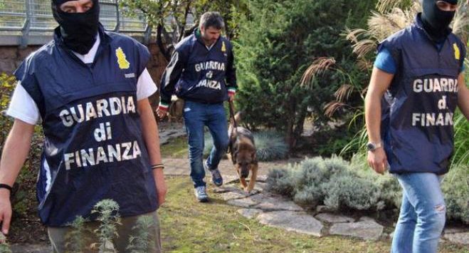 Da Briatico a Milano: frodi fiscali sulla manodopera, arresti e nuove accuse per il clan Melluso