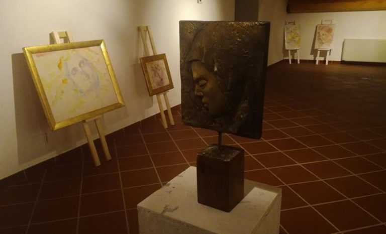 Successo a Mileto per la mostra pittorica del maestro Pino Schiti