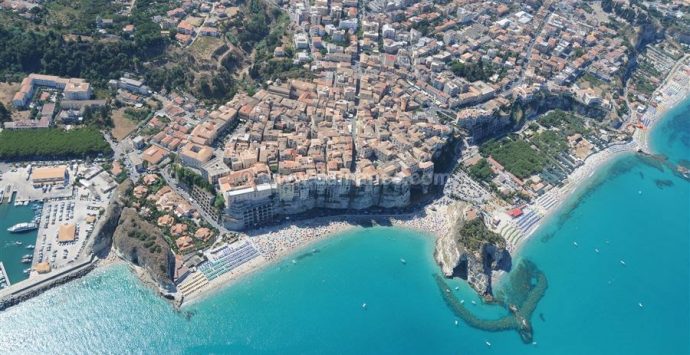 Lo spaccio di droga a Tropea nell’ordinanza del gip di Vibo