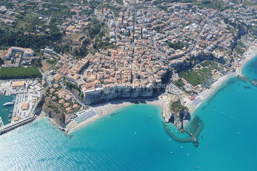 Una veduta di Tropea