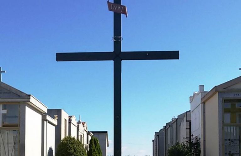 Bare trafugate al cimitero di Vibo, sequestrata la cappella – Video