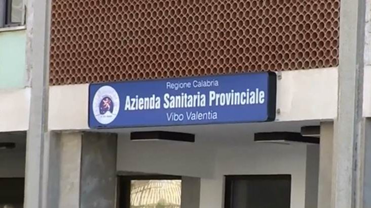 Azienda sanitaria, firmati i contratti decentrati. Esultano i sindacati