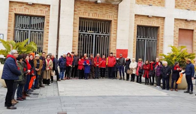 “L’Italia che resiste” in piazza anche a Vibo: «No ai porti chiusi»