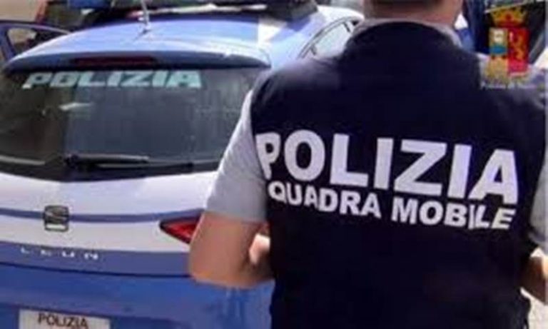 Vibo Marina, nascondeva cocaina in casa: la Polizia arresta un 55enne