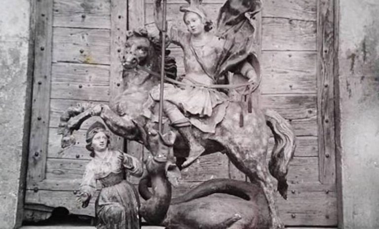 La storia del cavallo di legno troppo “dotato” che scandalizzò i pizzitani