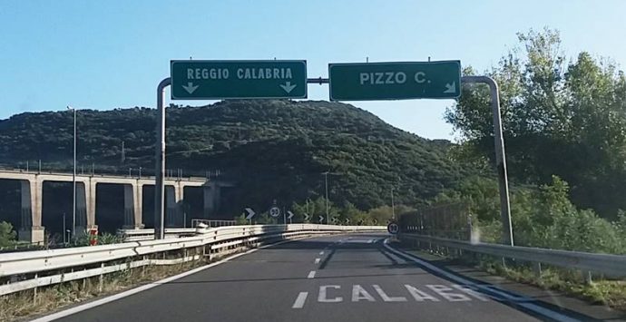 Svincoli autostradali di Pizzo e Sant’Onofrio: chiusi in orari notturni per lavori