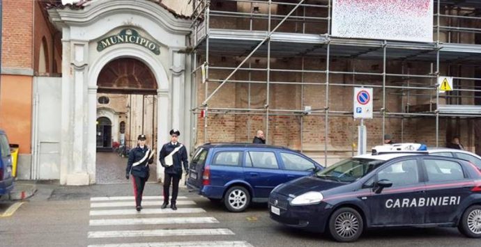 ‘Ndrangheta: il clan Arone-Bonavota e le pressioni sugli amministratori in Piemonte