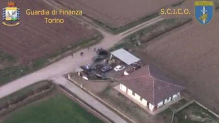 ‘Ndrangheta nel Torinese, arrestato esponente del clan Bonavota