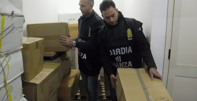 Giocattoli non sicuri, la Guardia di finanza ne sequestra 11mila pezzi