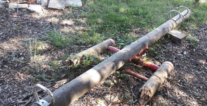 Vibo, quel parco sempre aperto in preda al degrado e ai pericoli – Foto