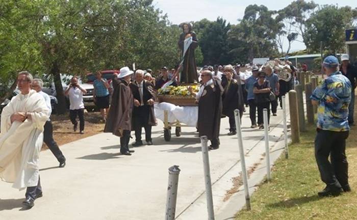 I calabresi di Melbourne festeggiano San Francesco con padre Gaetano partito da Pizzo