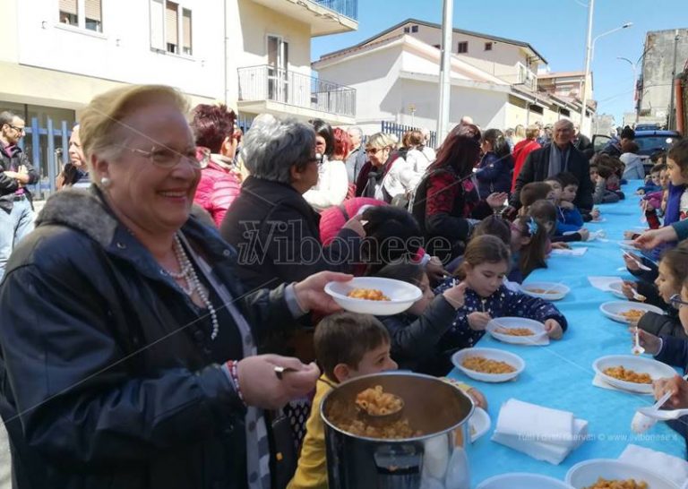 Pizzo, per San Giuseppe si rinnova la tradizionale offerta della “pasta cu i ciciari”