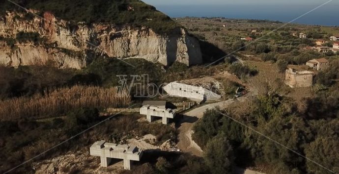 La variante della vergogna, a Caria l’eterna incompiuta che minaccia l’ambiente – Video