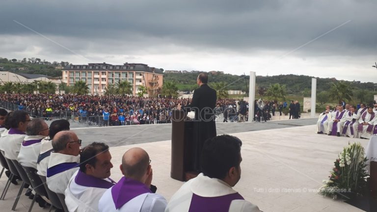 Chiesa di Natuzza, ultimatum scaduto. Anastasi: «Documenti inviati al Vaticano»