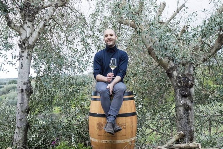 Un marziano tra le colline dell’Angitola: «Così ho salvato lo zibibbo dall’estinzione»