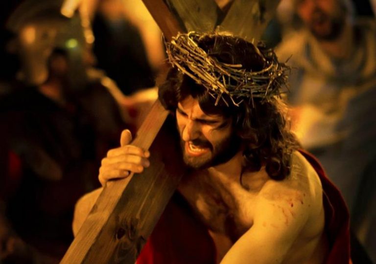 Pasqua al tempo del Covid, gli alunni di Serra recitano “La passione di Cristo” alla radio