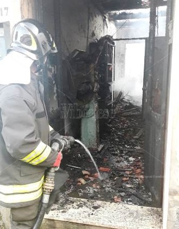 santonofrio incendio abitazione 2