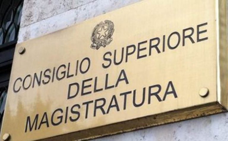 Prima commissione del Csm in visita negli uffici giudiziari di Catanzaro