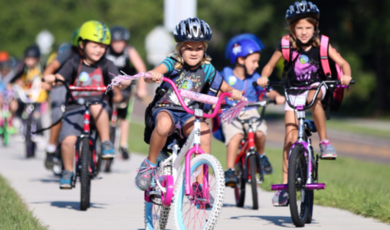 Torna “Bimbimbici”, una pedalata per i più piccoli tra sport e divertimento