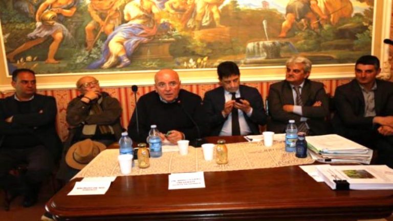 Ambiente e territorio, presentato a Filadelfia il contratto di fiume Angitola