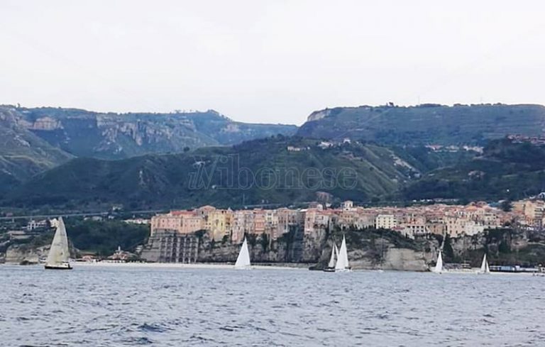 Tropea, vento inatteso al Trofeo velico di club: vince Perseide