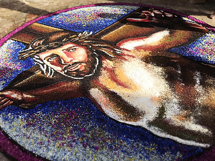 Colori, arte e fede per la 27esima Infiorata di Potenzoni – Foto/Video