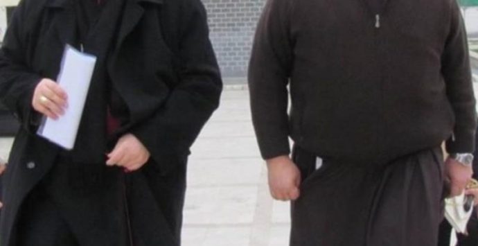 Preti indagati nel Vibonese, la genesi dell’inchiesta e l’ombra della mafia