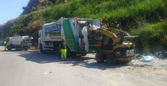 Pizzo, lotta senza quartiere agli “zozzoni”: cittadino multato di 200 euro