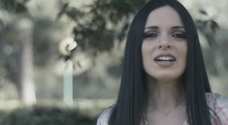 “Libera”, il singolo della vibonese Letizia Pagano spopola sul web – Video