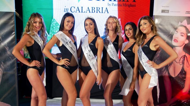 Miss Italia “Calabria”, Chiara Tomaino reginetta nella serata di Stefanaconi