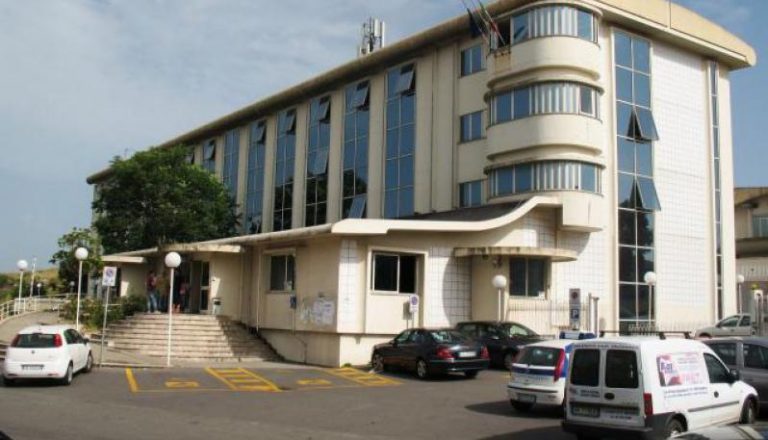 Fondi ai gruppi consiliari della Provincia di Vibo, assoluzione per tutti