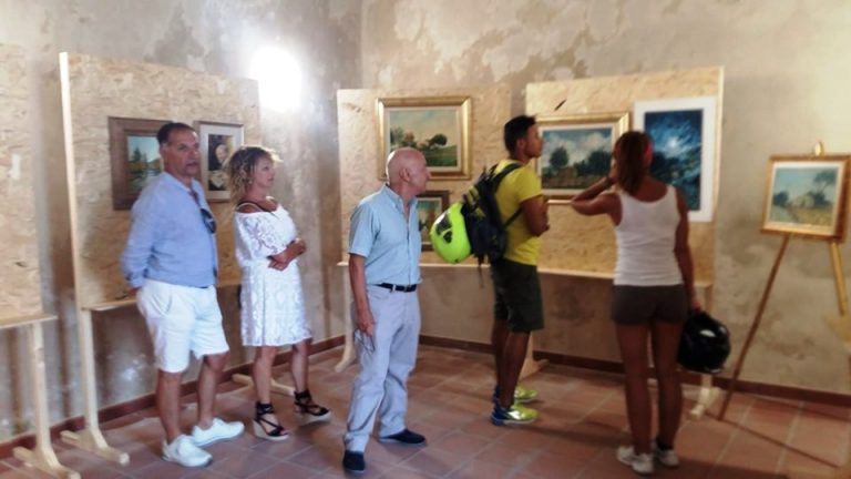 L’arte di Mimmo Corrado in mostra a Nicotera fino al 31 agosto