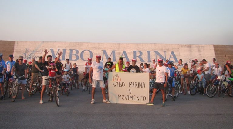 Successo a Vibo Marina per la passeggiata in bicicletta