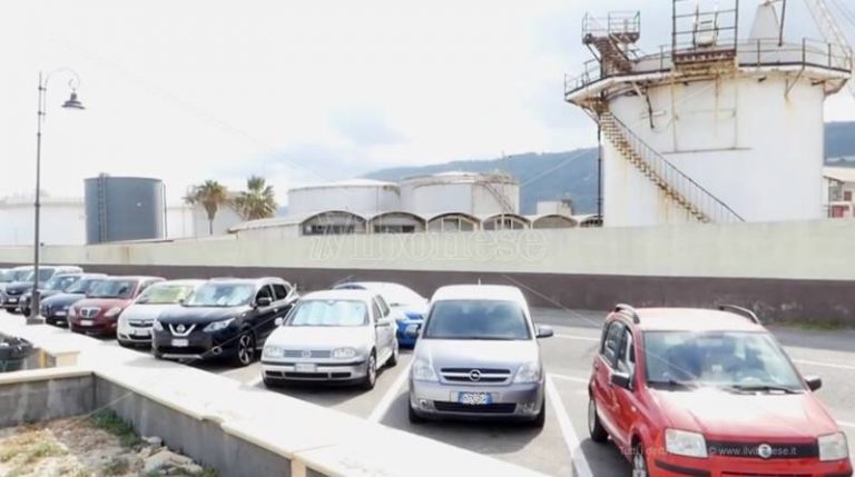 L’intervento | Caso via Vespucci, il problema non sono i parcheggi ma i depositi costieri