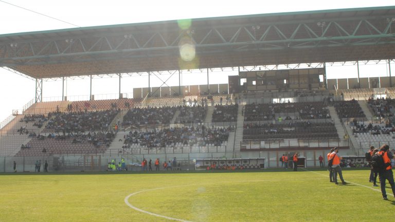 La Reggina replica alla Vibonese: «De Felice? La sua una frase innocente». E denuncia: «Atteggiamenti provocatori verso la nostra tifoseria»